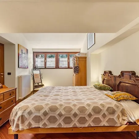 דירה Center, 5 Min From Ferries ורנה